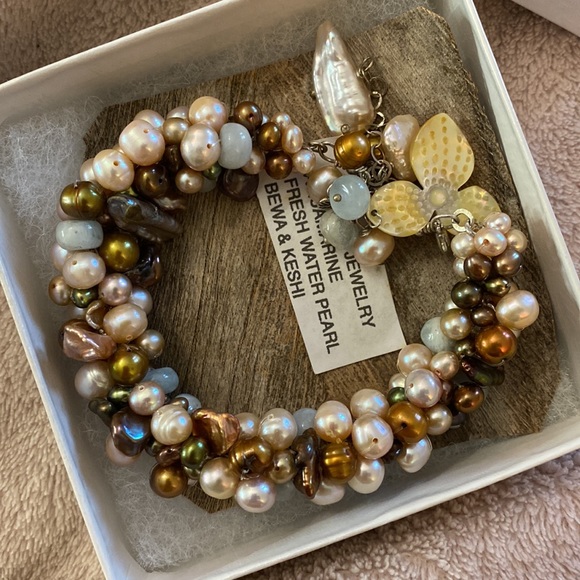 Genuine Pearl Bracelet - Picture 2 of 5